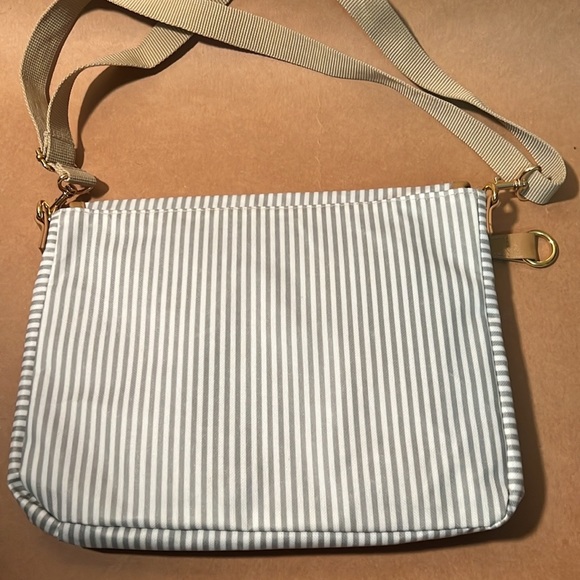 Skip & Hop Small Diaper Bag and Changing Pad - Picture 2 of 5